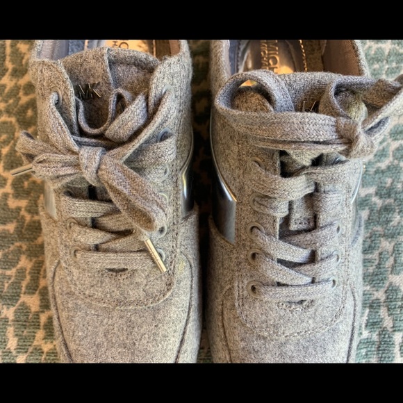 Michael Kors Silver and Gray Sneaker - Picture 6 of 10
